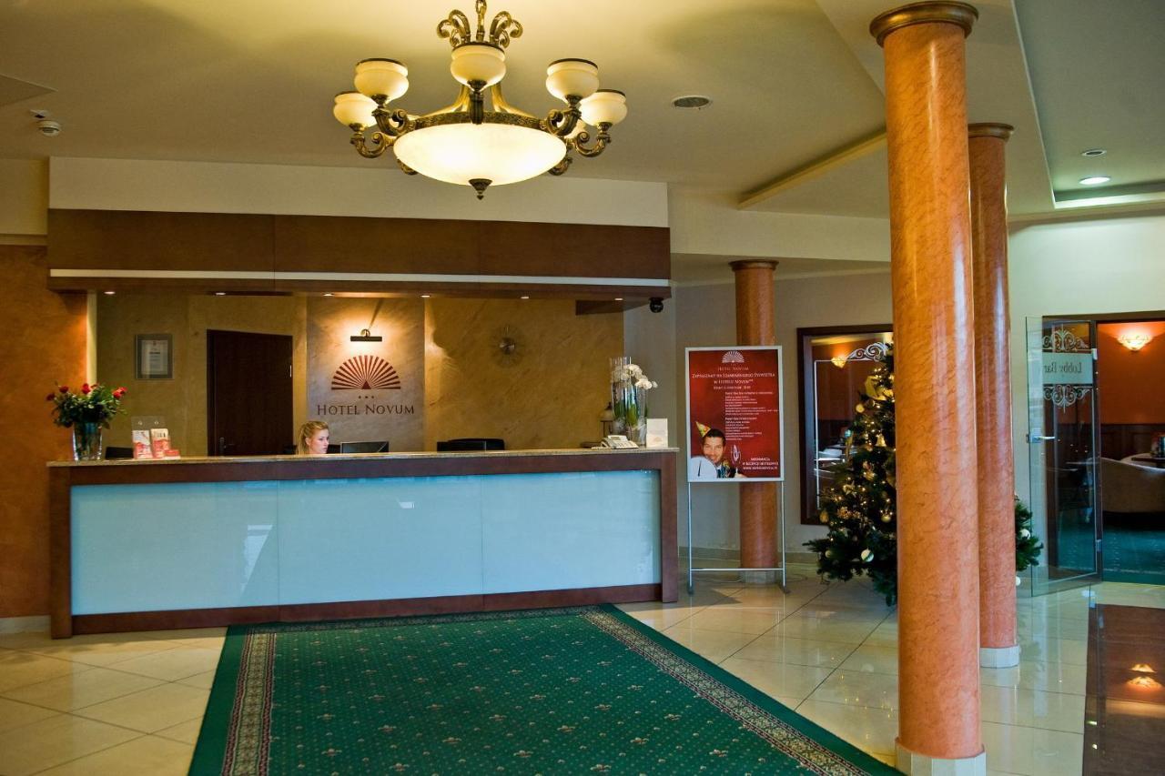 Hotel Novum & Spa Неполомице Экстерьер фото